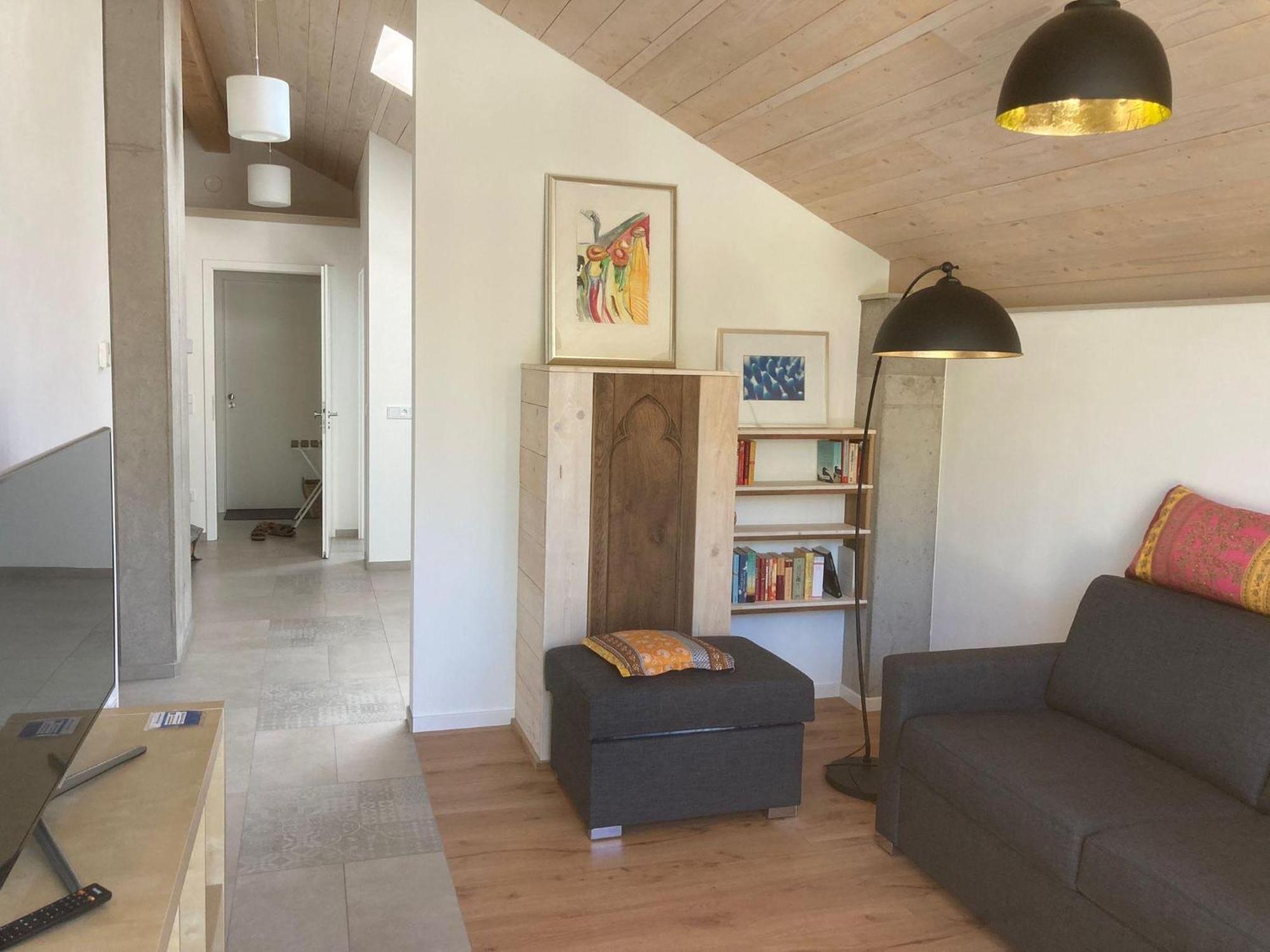 Querhaus Kanzem Luaran gambar