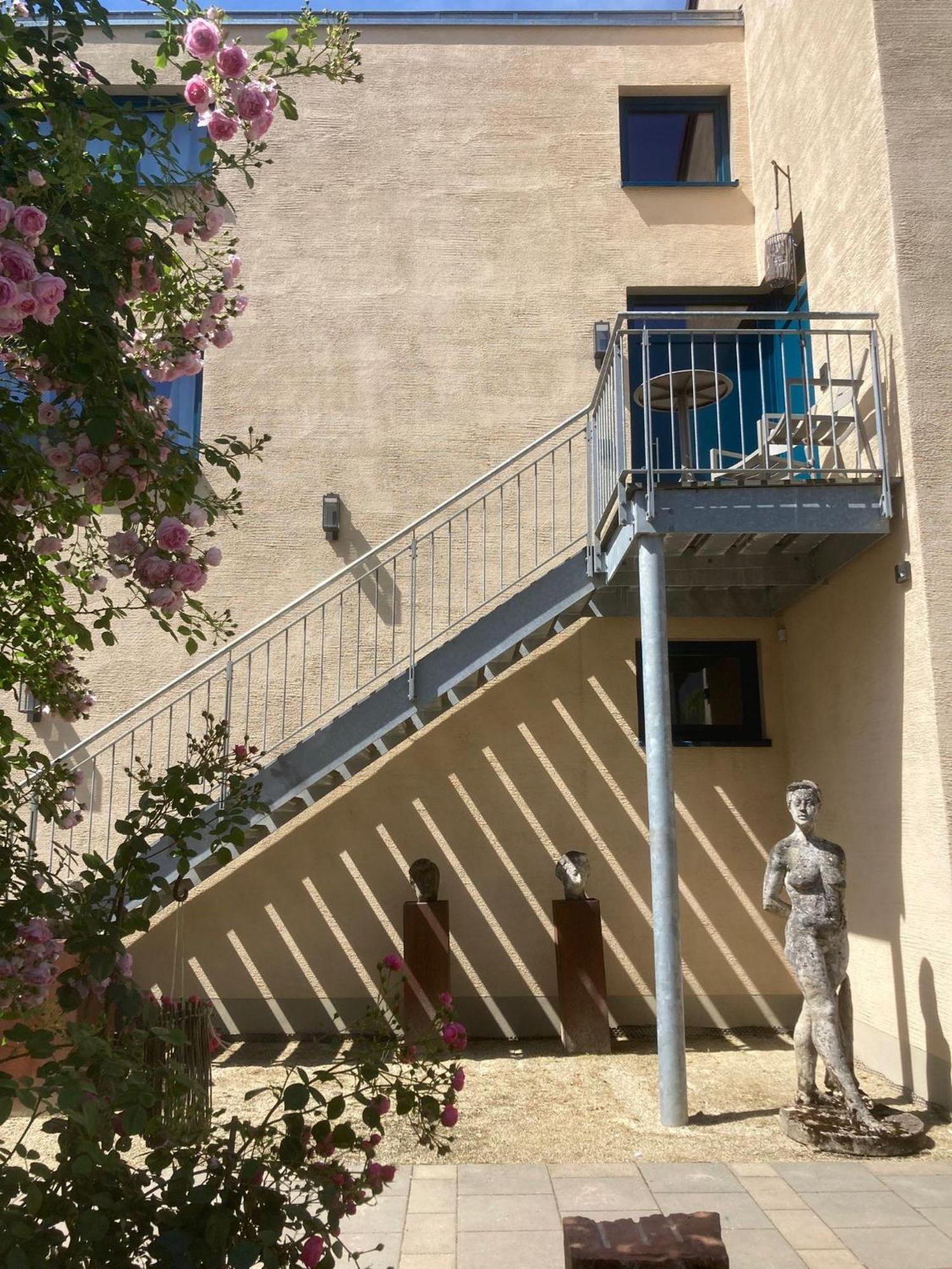 Querhaus Kanzem Luaran gambar